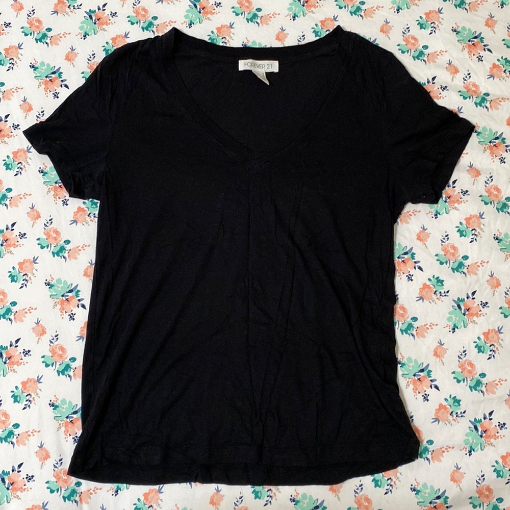 Forever 21 t shirt